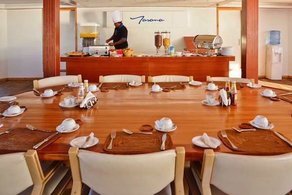 Riviera Travel, MV Yasawa Princess, Restaurant 6.jpg